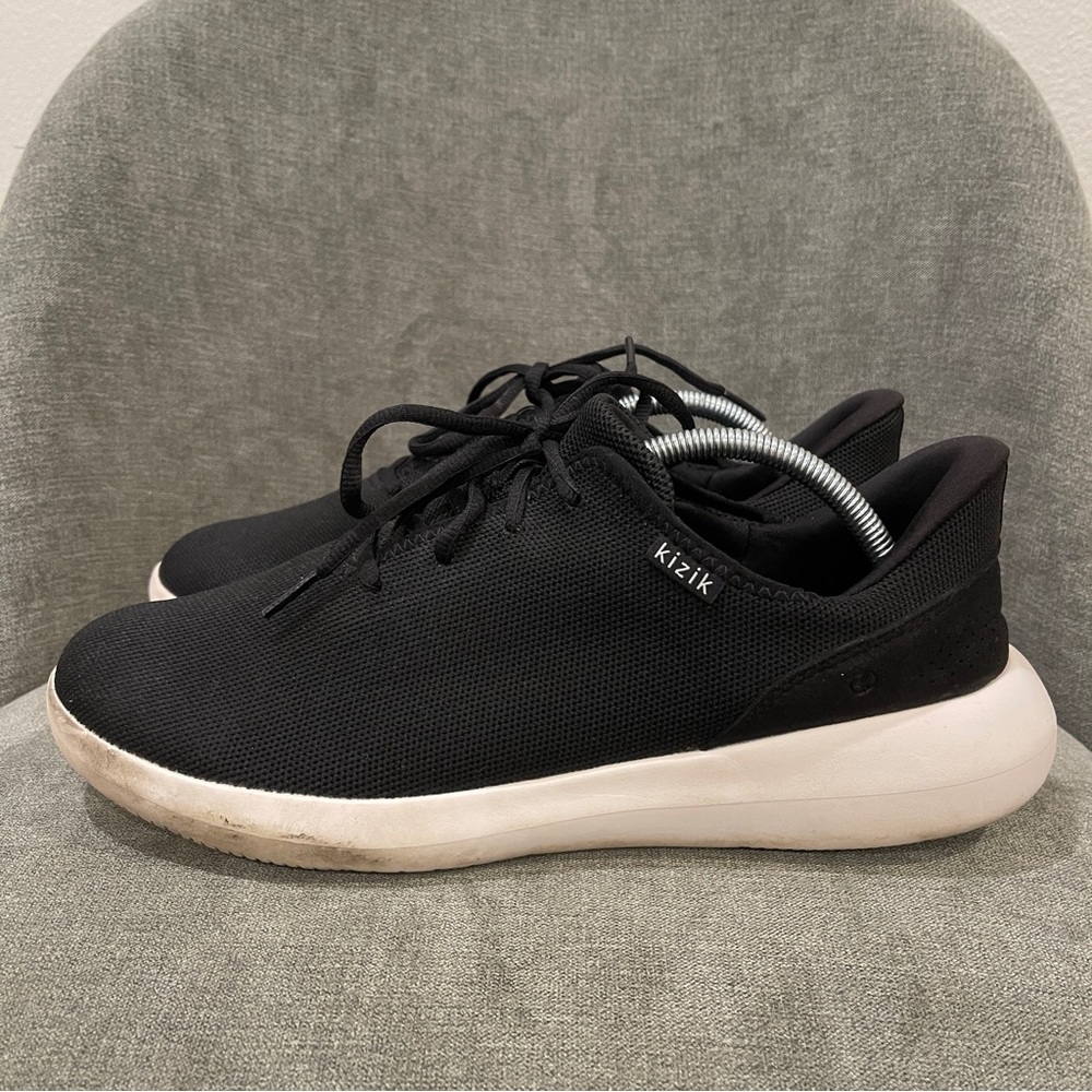 Kizik The Madrid Eco-Knit Slip-On Sneakers Black Men’s 10.5 Wide, Women’s 12 W